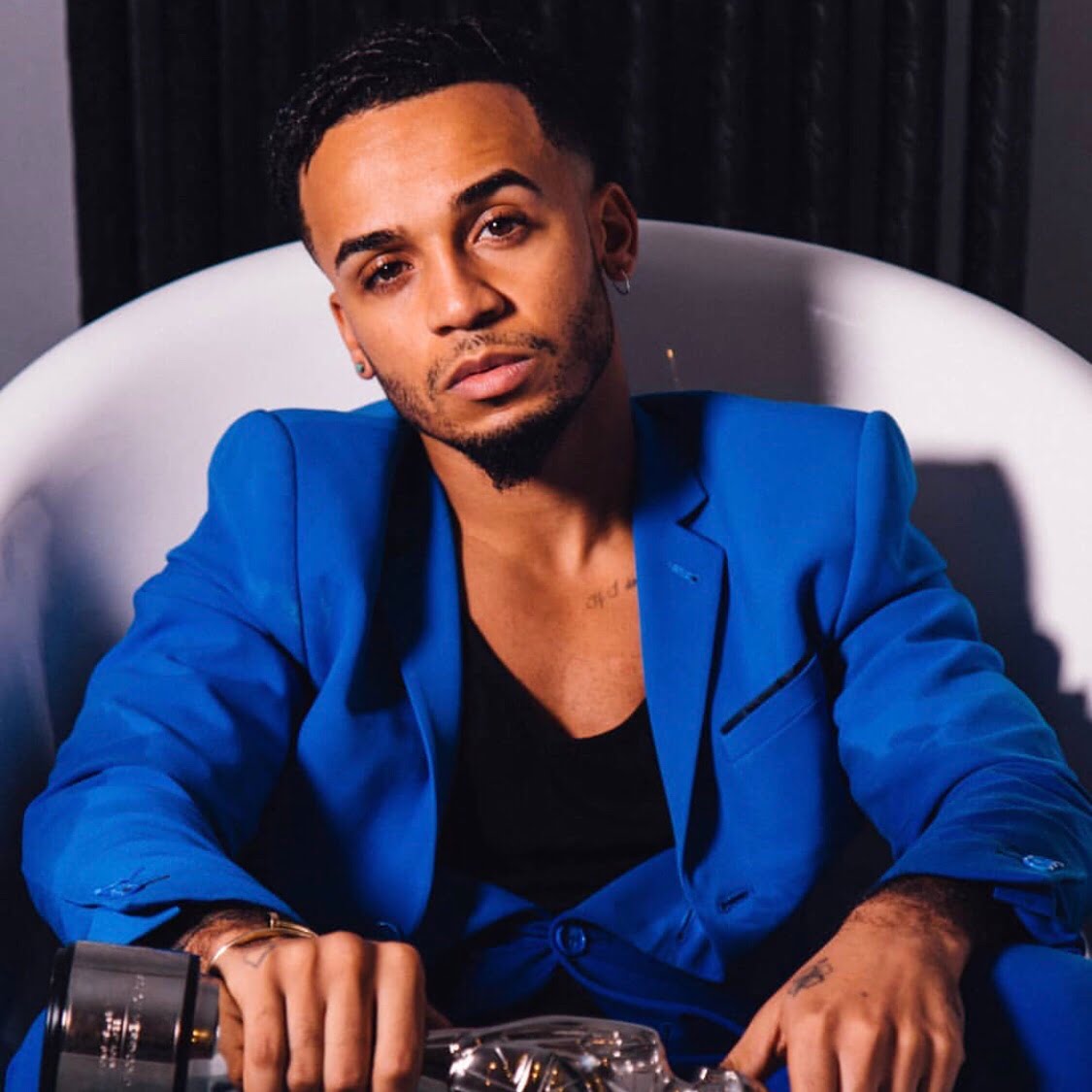 ASTON MERRYGOLD - 360 MAGAZINE - GREEN | DESIGN | POP | NEWS