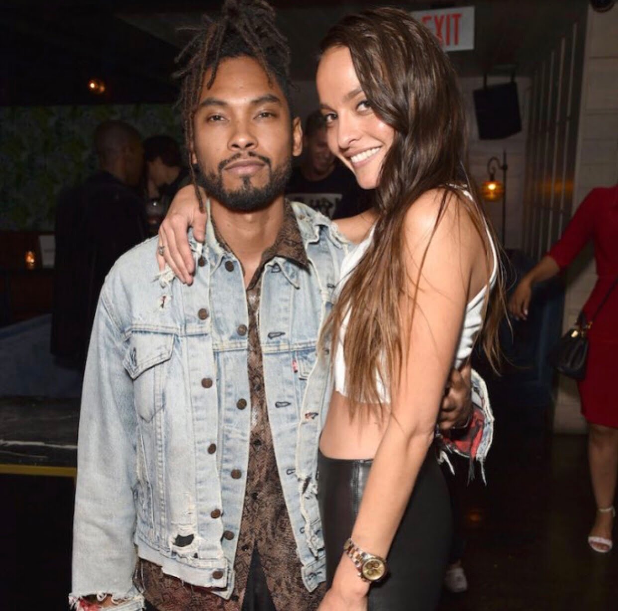 Chloe Bartoli x Rocket Dog - 360 MAGAZINE - GREEN | DESIGN | POP | NEWS