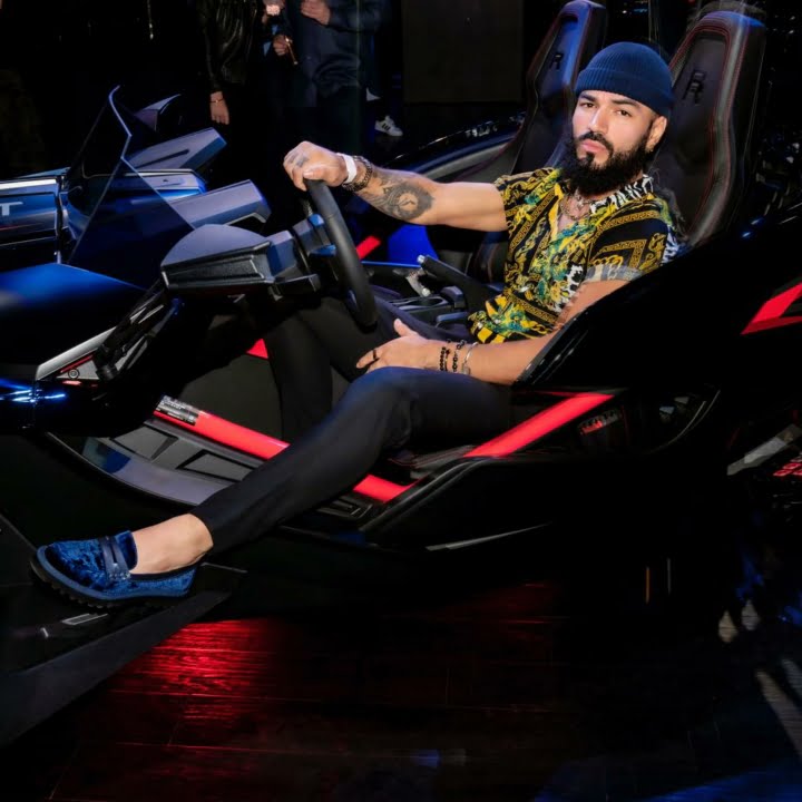 Polaris SLINGSHOT, Vegas, Karen Marseille, Tyler Jacob, Vaughn Lowery, 360 MAGAZINE