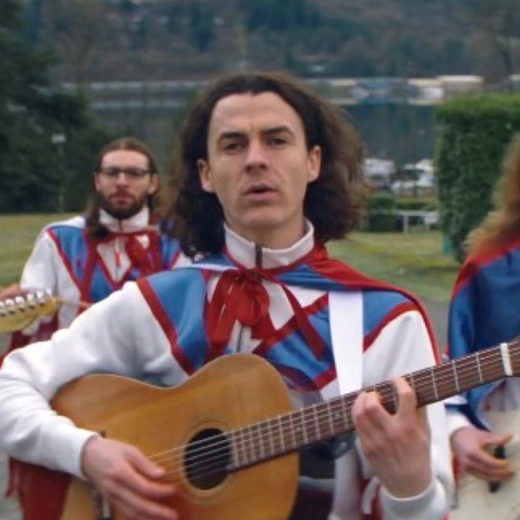 Peach Pit × "Black Licorice" 360 MAGAZINE GREEN DESIGN POP NEWS