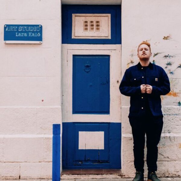 Gavin James Boxes 360 MAGAZINE GREEN DESIGN POP NEWS