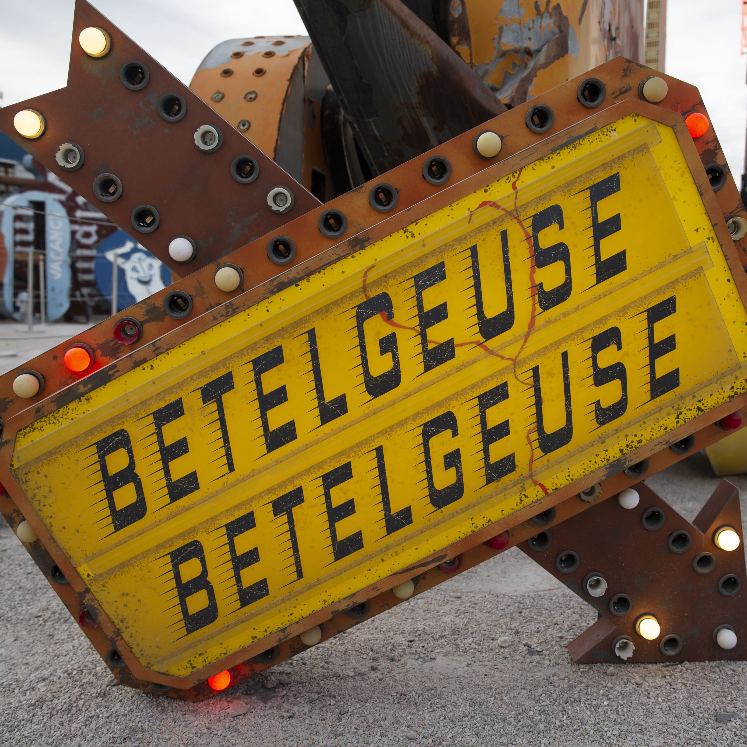 neon museum, 360 magazine, vaughn lowery