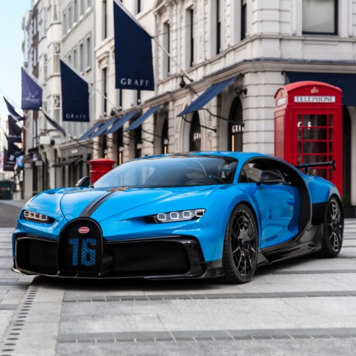 360 Magazine,auto,Bugatti,cars,Chiron,consumer,Eamonn Burke,H.R Owen,London,luxury,Pur sport,sports car,UK,Vaughn Lowery,