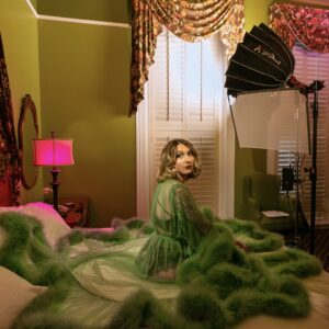 Brooklyn Michelle "Come Here" music video still by Maddie Ritter for use by 360 Magazine