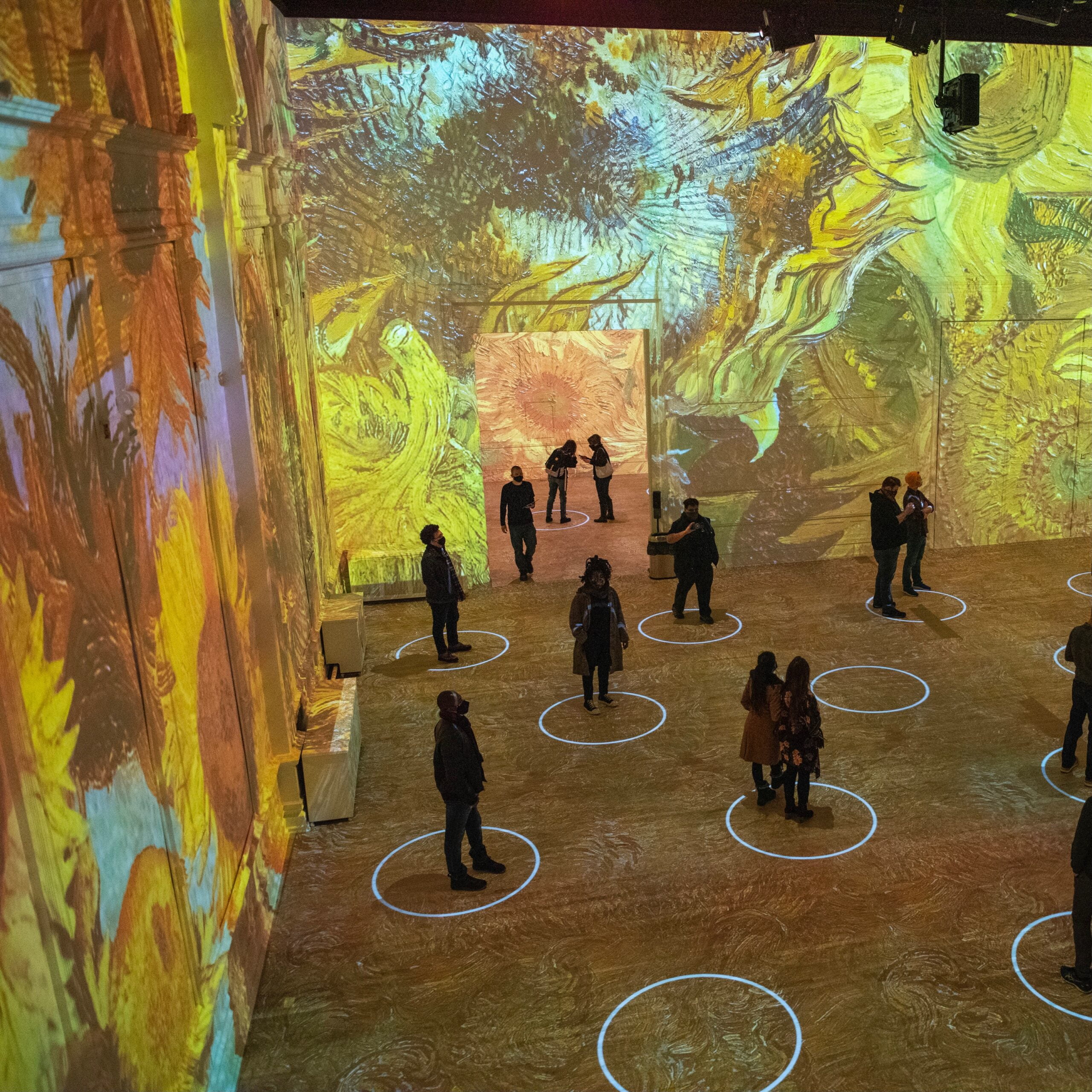 Lighthouse ArtSpace Chicago Extends Immersive Van Gogh Exhibit 360 
