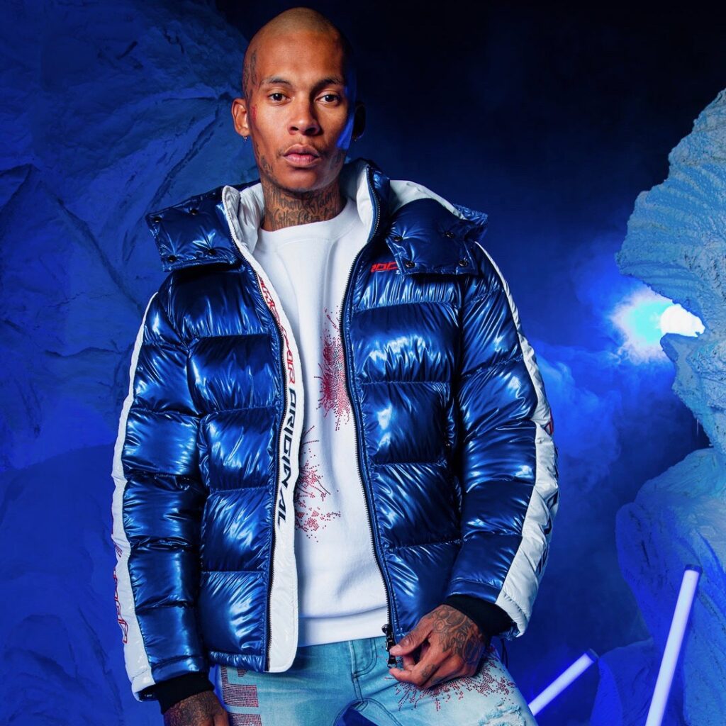 Alasia blue jacket image from Rockstar Original via Melanie Garcia at Tara Ink for use by 360 Magazine