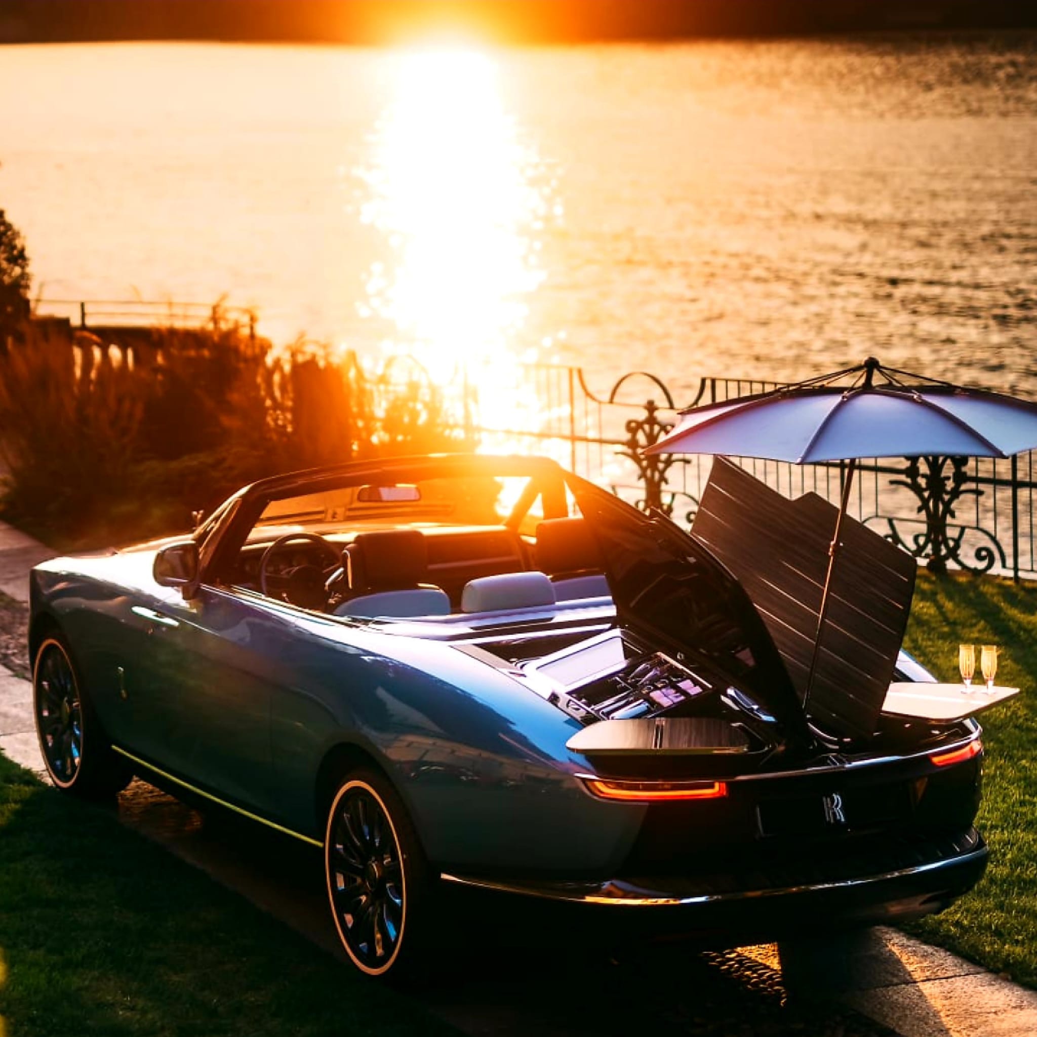 Rolls Royce sunset