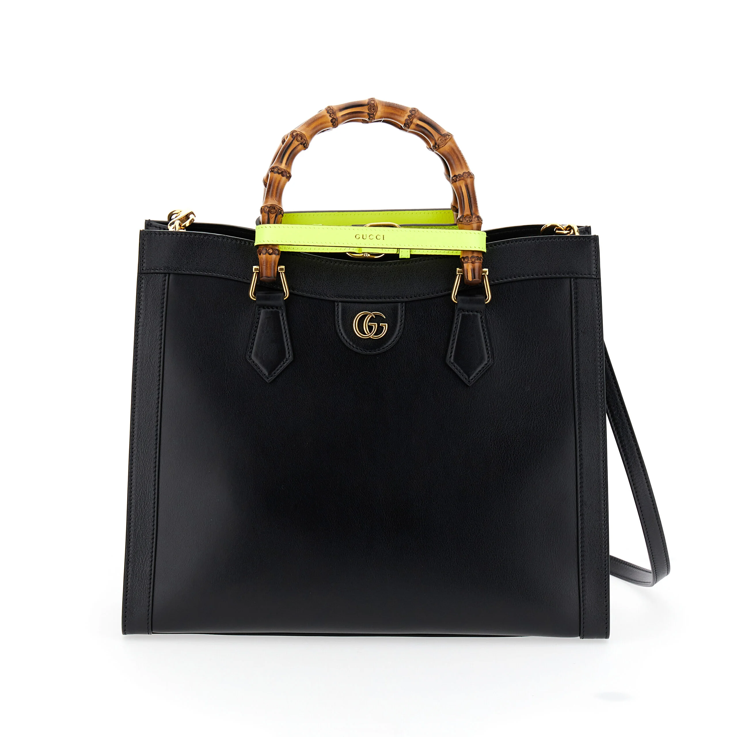Gucci Diana tote bag image via Rachael Cortese for use by 360 MAGAZINE