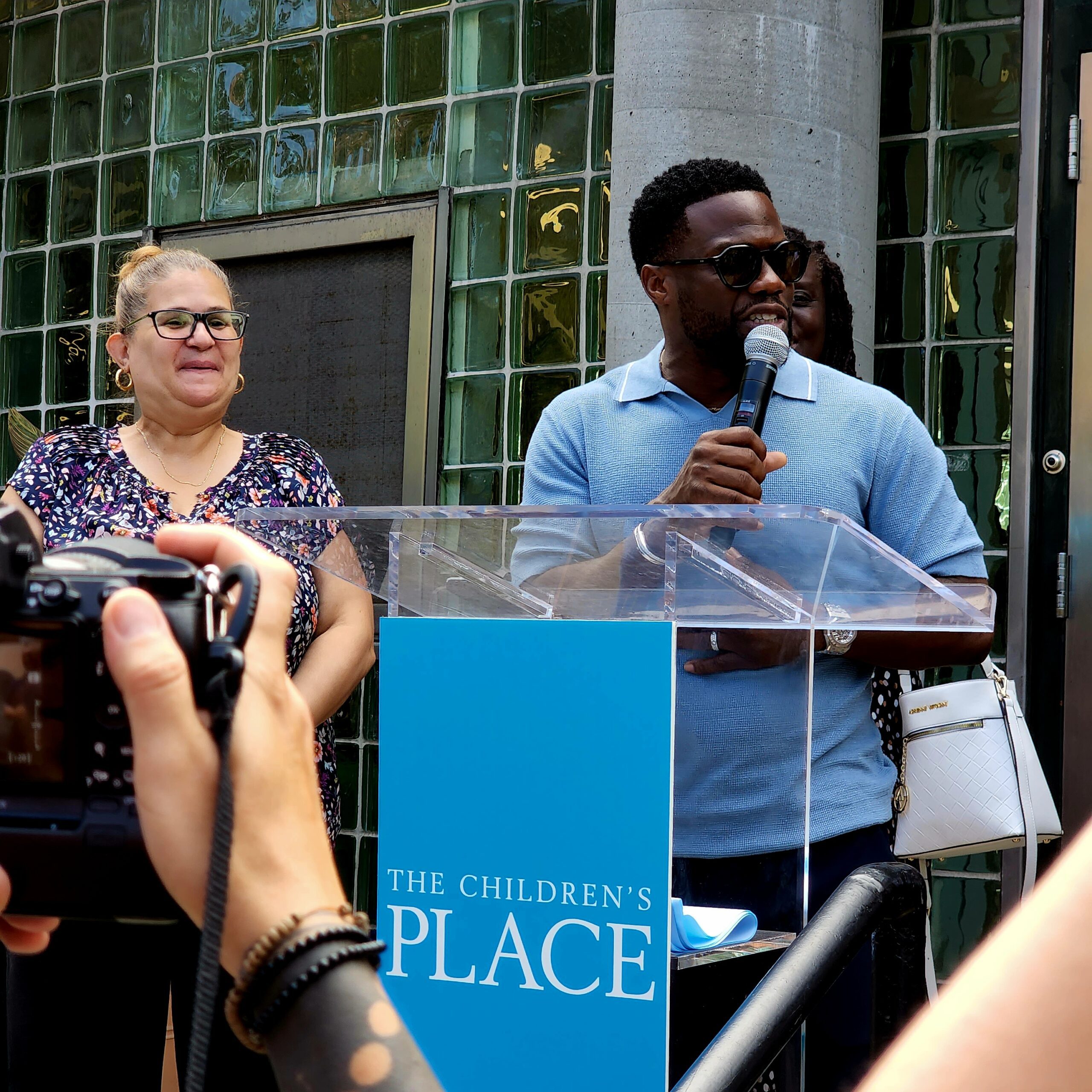 Kevin Hart and The Children’s Place announce New reading center in East Harlem via 360 Magazine