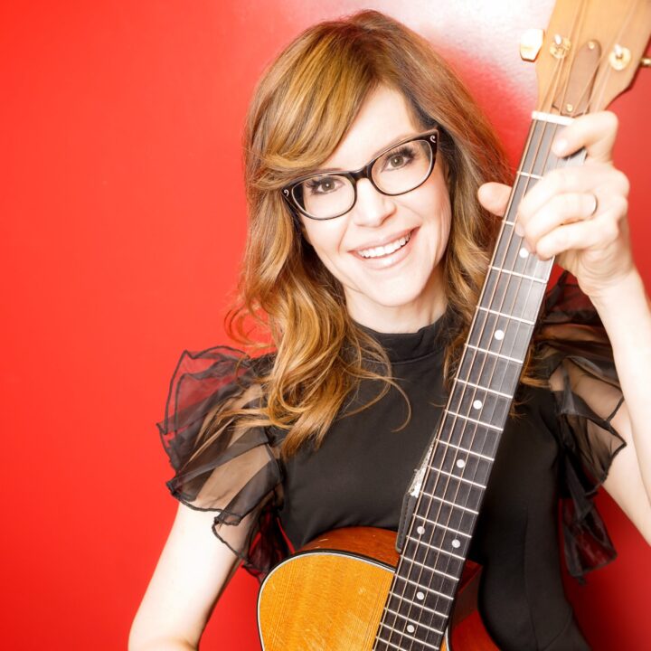 Lisa Loeb Photo via Spin PR Group for use by 360 MAGAZINE