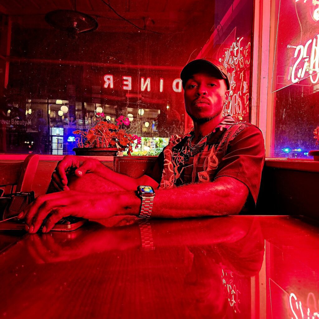 Armon Hayes is the proud owner of AOHSOA featured in 360 MAGAZINE