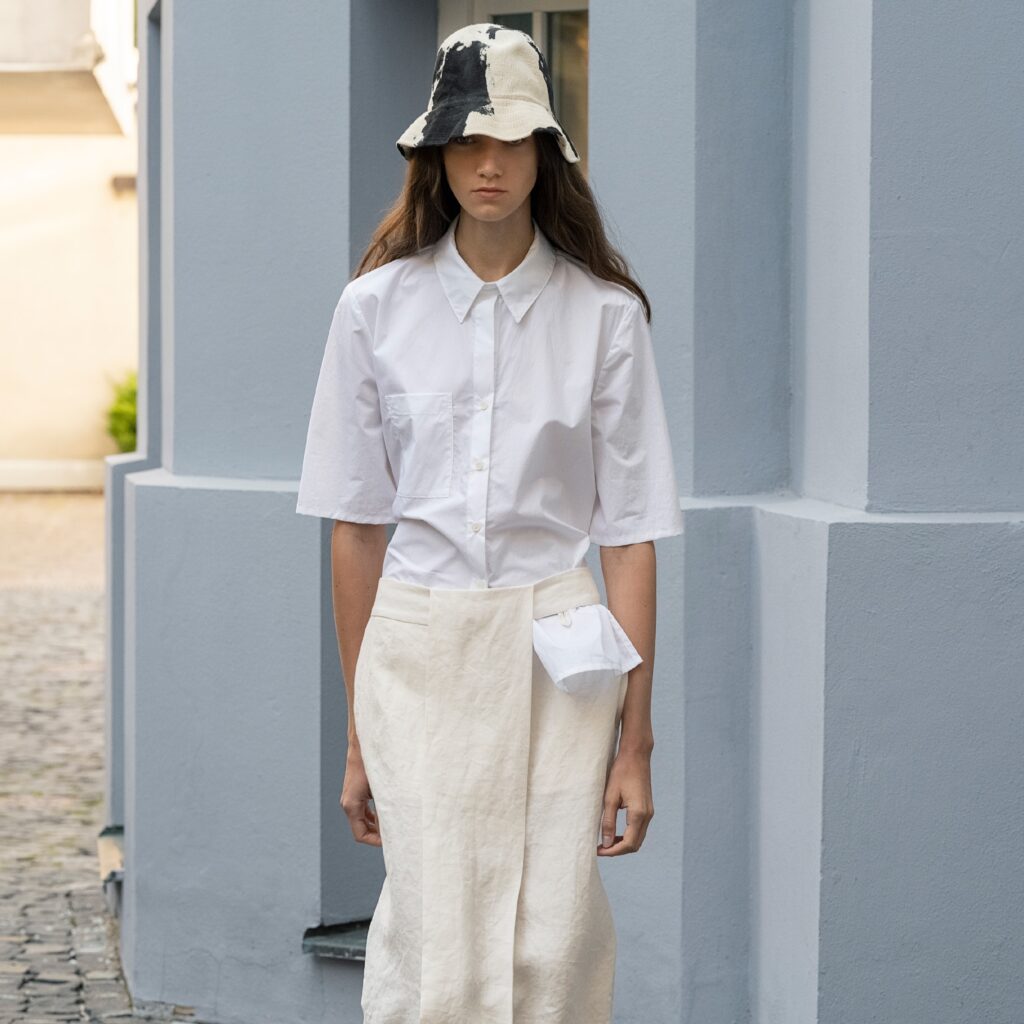 NEHERA SS23 Show Package in 360 MAGAZINE.