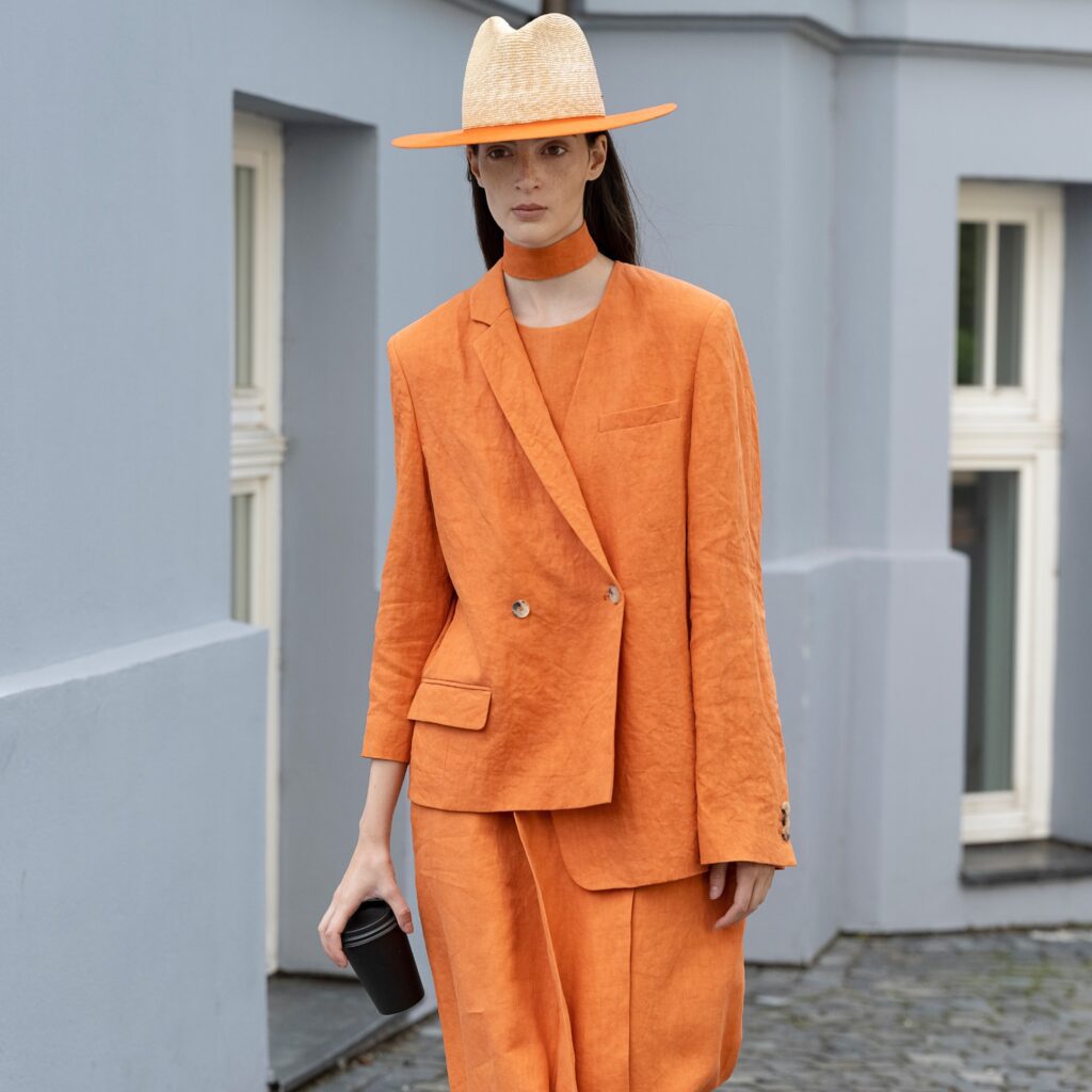 NEHERA SS23 Show Package in 360 MAGAZINE.