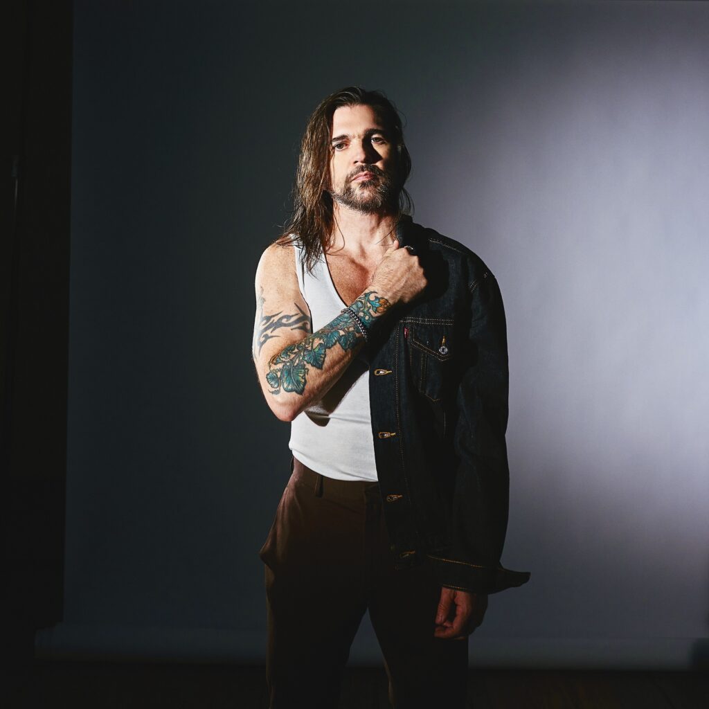 JUANES - "AMORES PROHIBIDOS" via 360 MAGAZINE