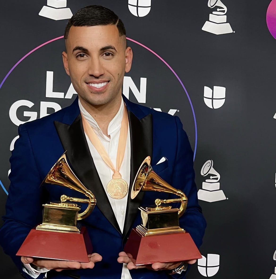 Lenier by The House of Suits via 360 MAGAZINE.