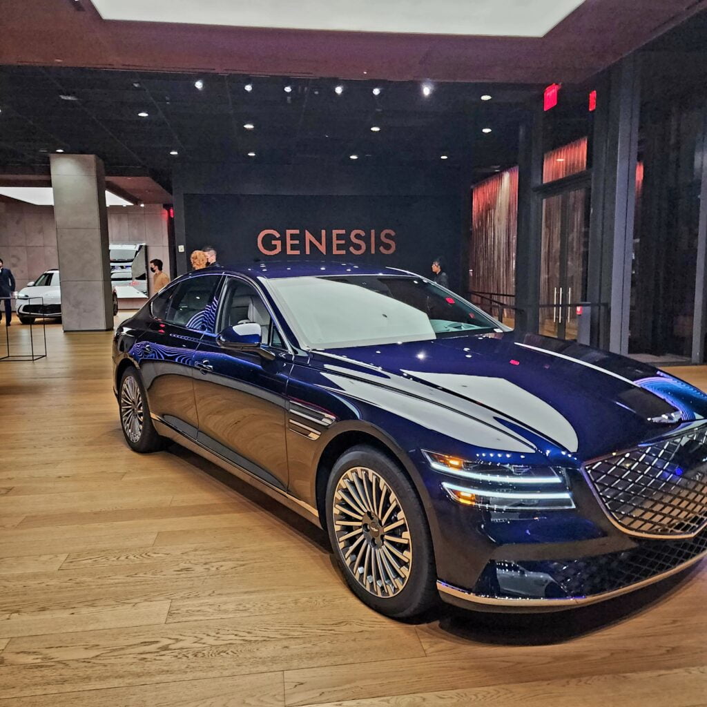 Genesis Motor and High Line Winter Lights presentation via 360 MAGAZINE.