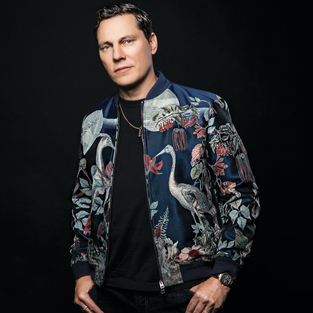 TIËSTO Remix released via 360 MAGAZINE.