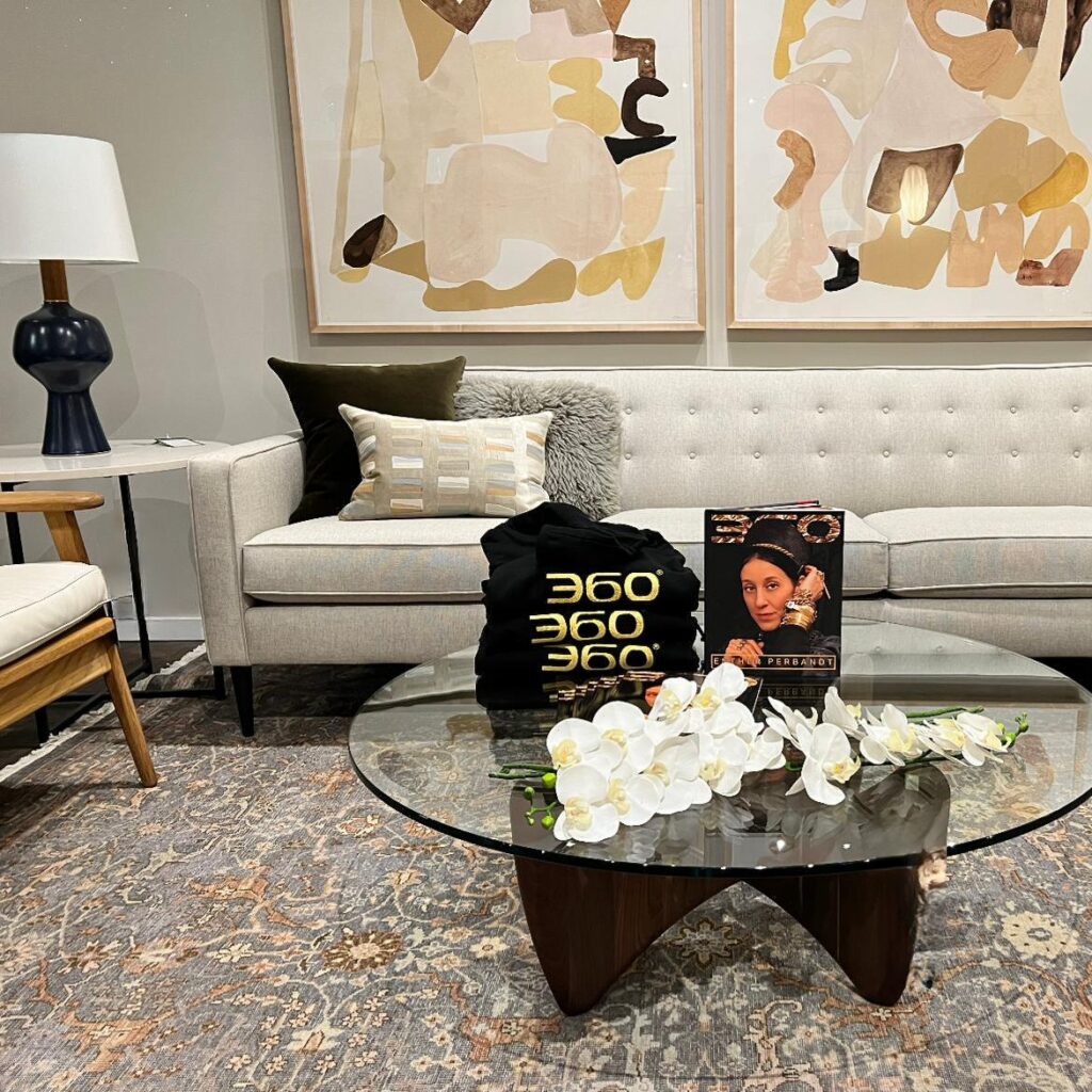 Next Frontier In Fashion presentation during NYFW offered a harmonious immersive retail experience via 360 MAGAZINE.