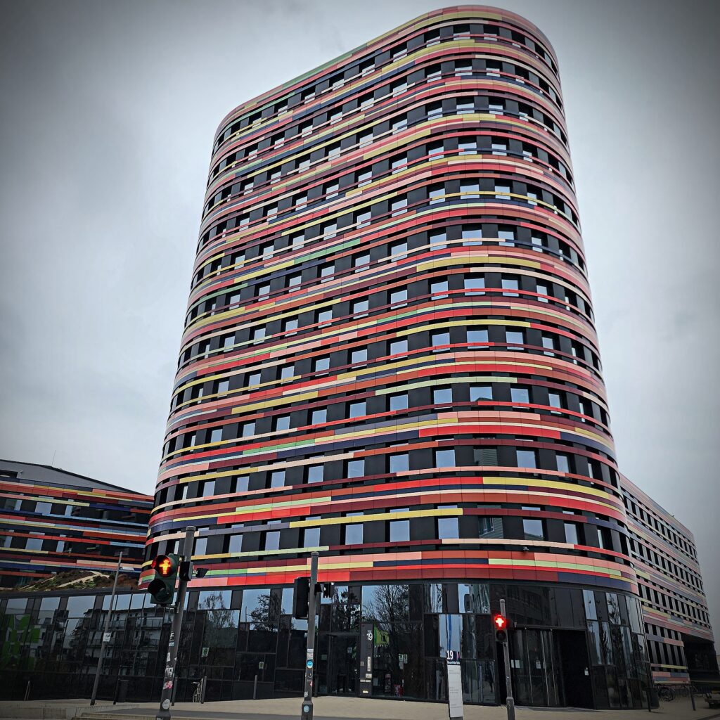Cityscape in Hamburg, Germany photographed by Vaughn Lowery via 360 MAGAZINE.