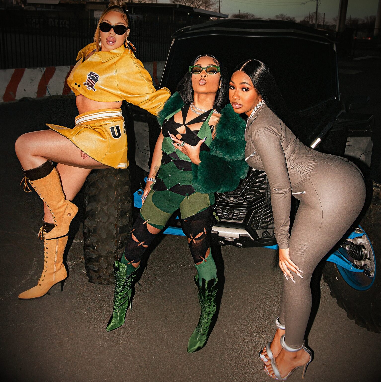 Latto, Lola Brooke and Yung Miami don't play with it, remix via 360 magazine.