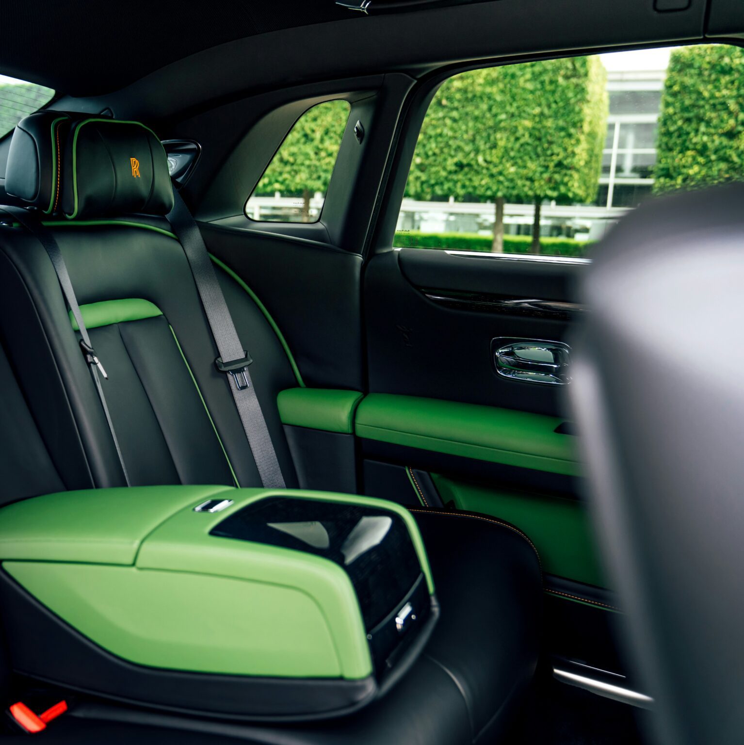 ROLLS-ROYCE MOTOR CARS PRESENTS CONTEMPORARY COMMISSIONS AT FESTIVAL OF SPEED via 360 MAGAZINE.