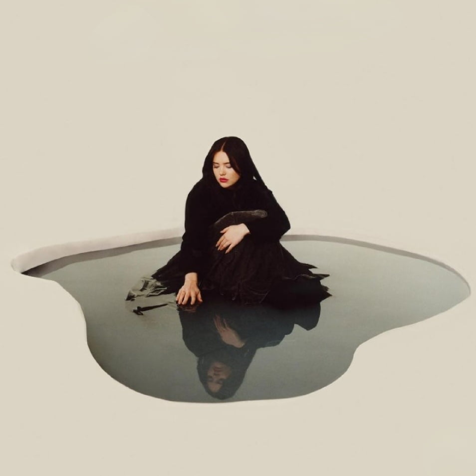 Lauren Spencer Smith releases Mirror album via 360 Magazine.