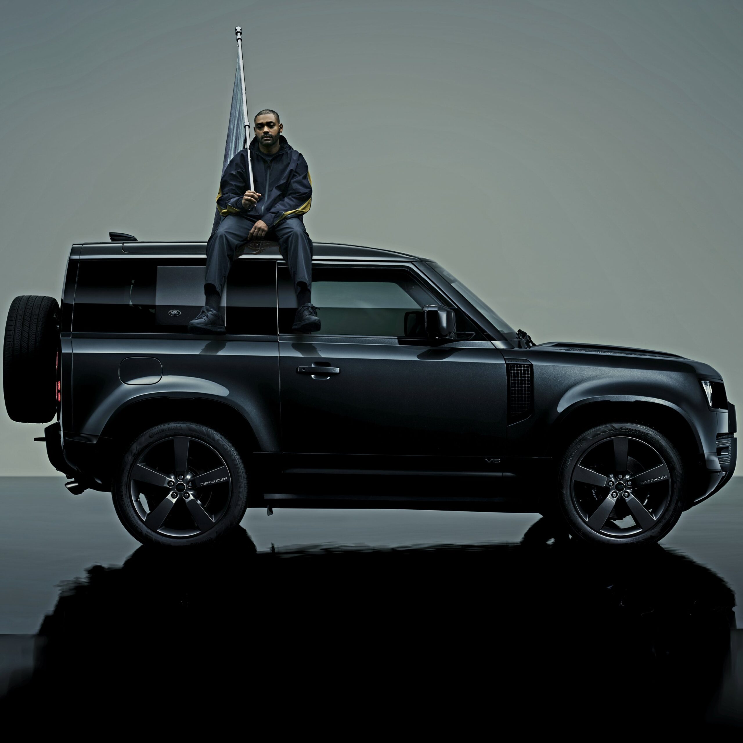 Landrover Defender and rapper Kano launch new TikTok page via 360 MAGAZINE.