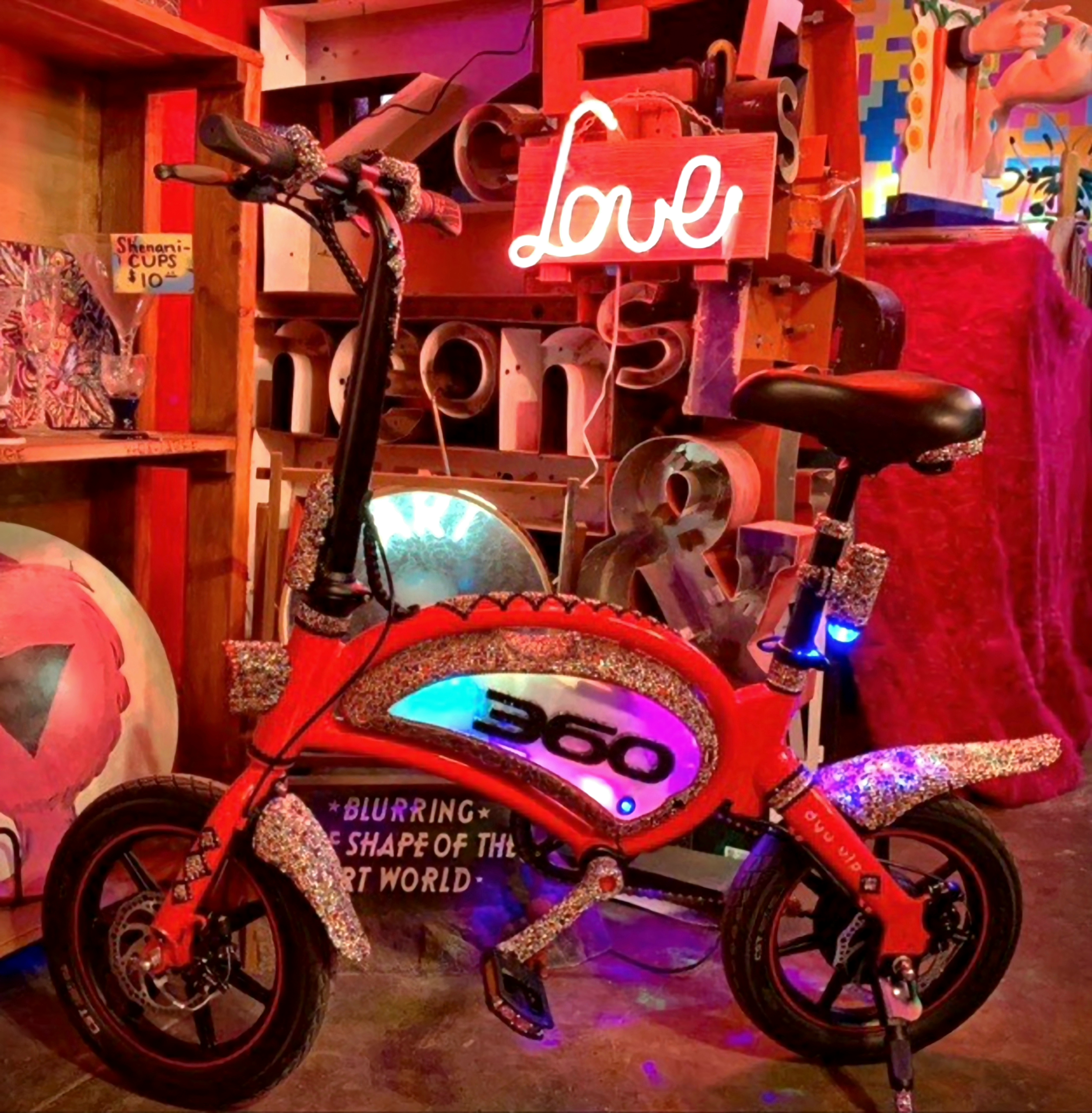 Mixed media artist and set designer Vaughn Lowery for 360 MAGAZINE.