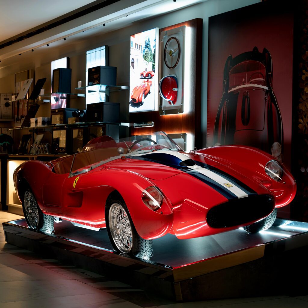 Ferrari Testa Rossa J via 360 MAGAZINE.