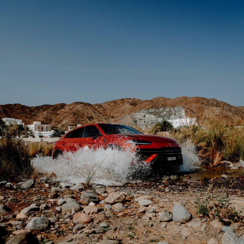 Lamborghini Urus S via 360 MAGAZINE.