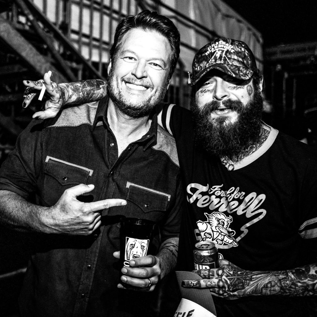 Post Malone + Blake Shelton 360 MAGAZINE GREEN DESIGN POP NEWS