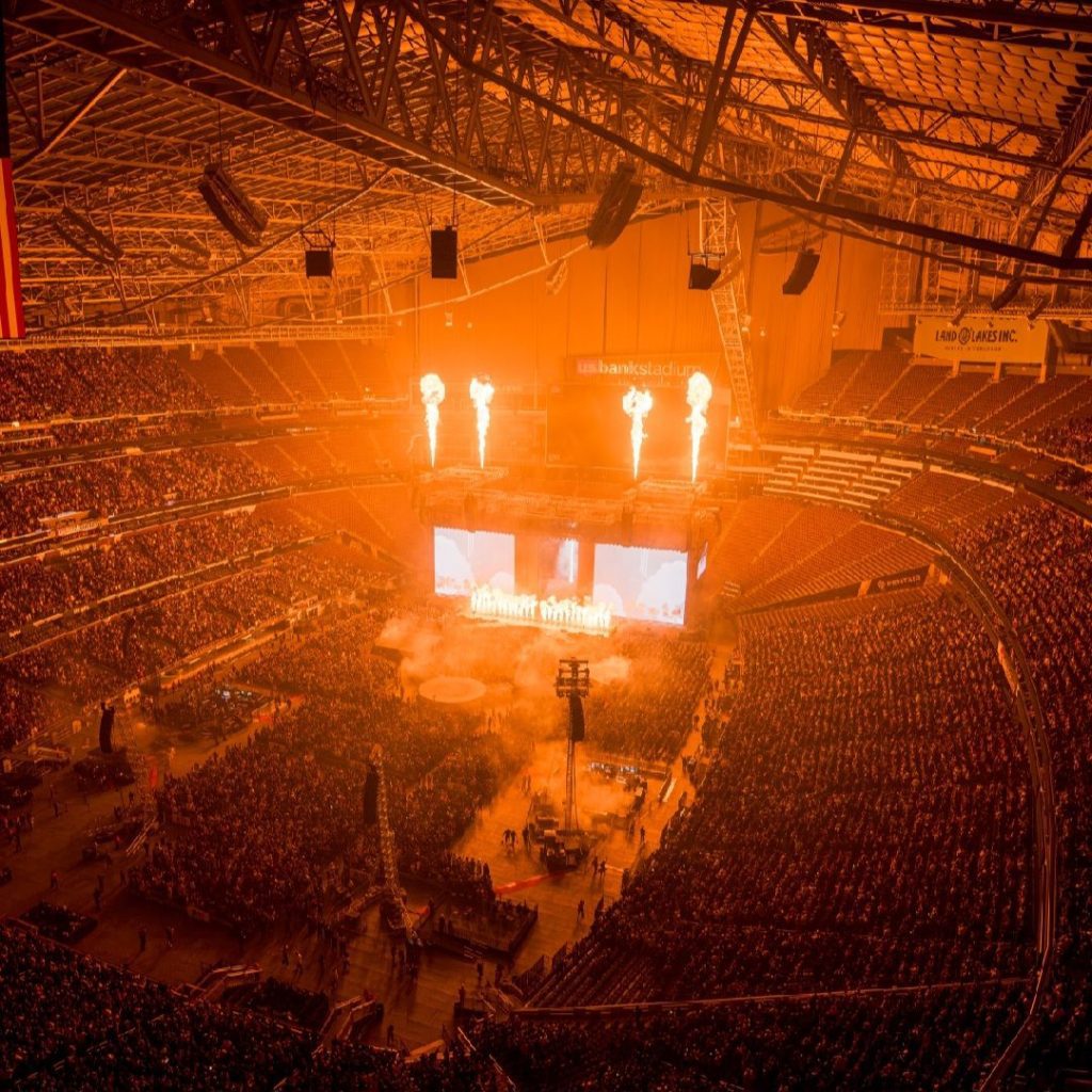 Kendrick Lamar + SZA Minneapolis grand national tour opening captured by Greg Noire/pgLang via 360 MAGAZINE.