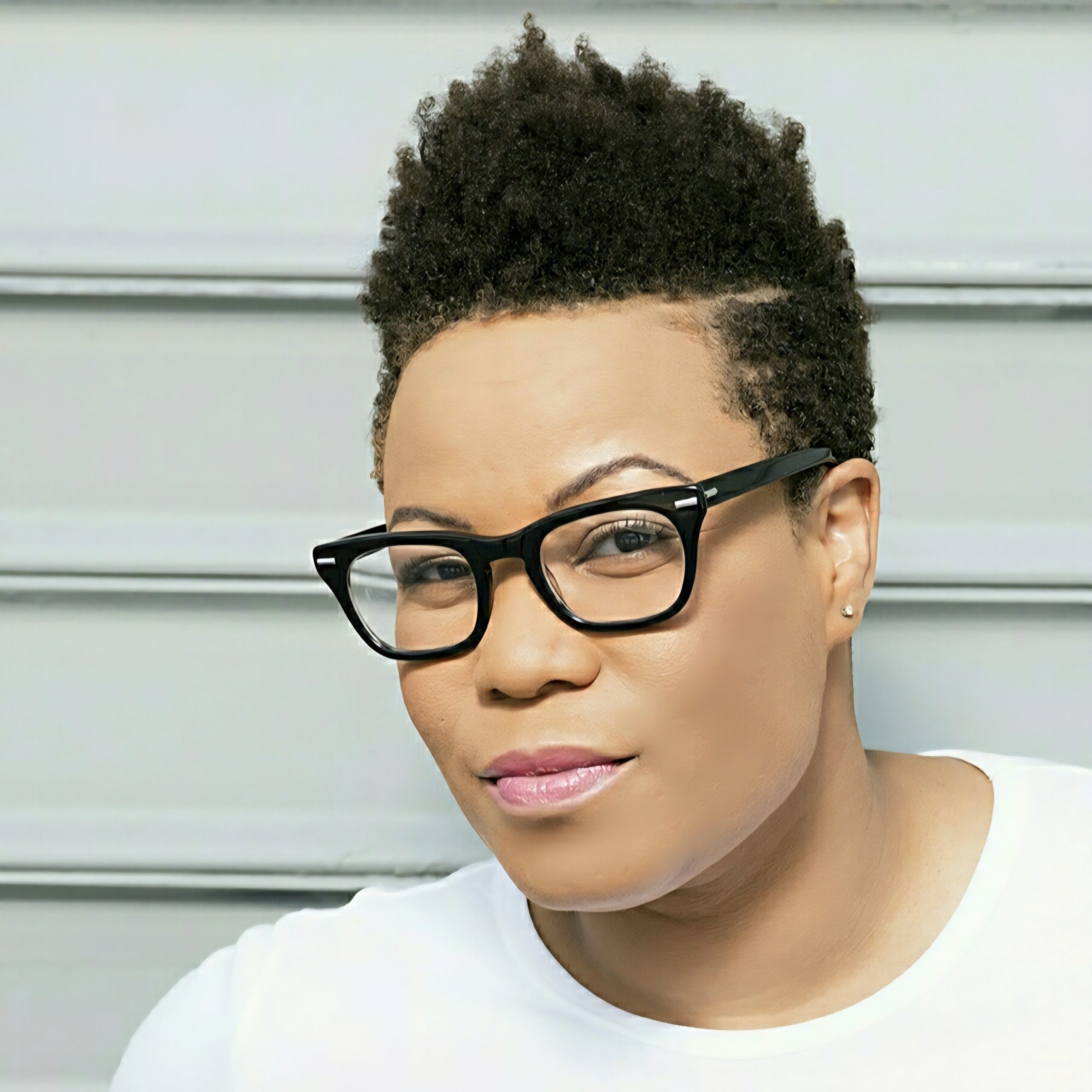 Neecole Cockerham, an American actress and Pulitzer Prize nominee, is a writer via 360 MAGAZINE.