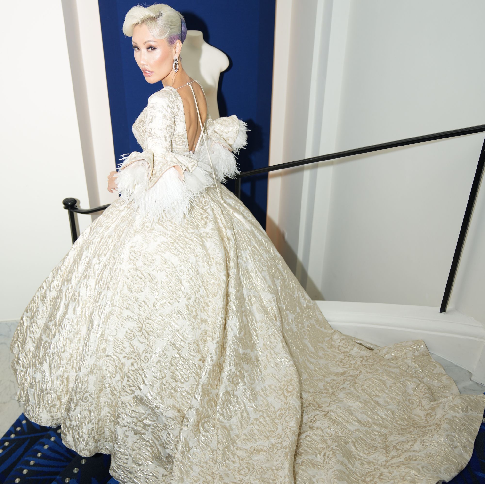 Expert Aliia Roza via 360 MAGAZINE. 