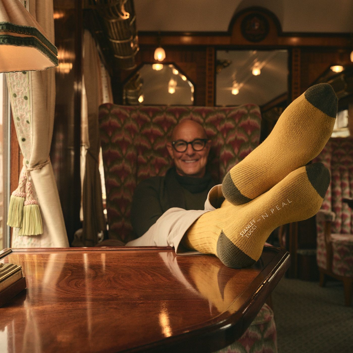 wp-British luxury cashmere house N.Peal announces an exclusive collaboration with award-winning actor, style icon, and passionate traveler Stanley Tucci via 360 MAGAZINE.