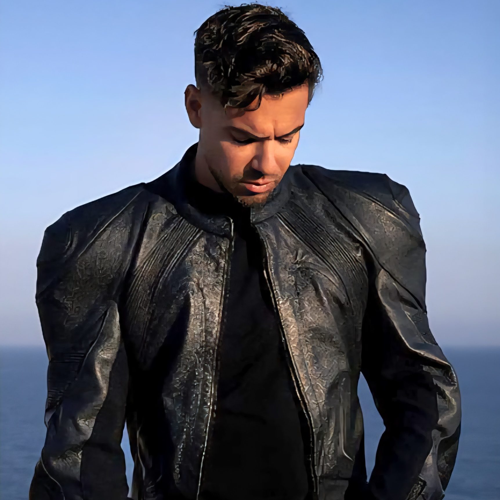 360 MAGAZINE inside 360 MAGAZINE.