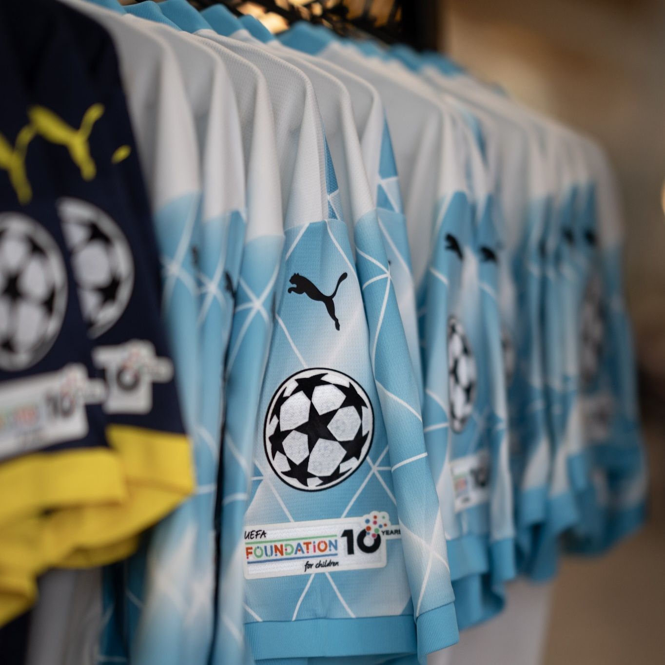 FK Bodø/Glimt, PUMA, and EA SPORTS launch a first-of-its-kind football retail experience at Norway’s main international gateway via 360 MAGAZINE.