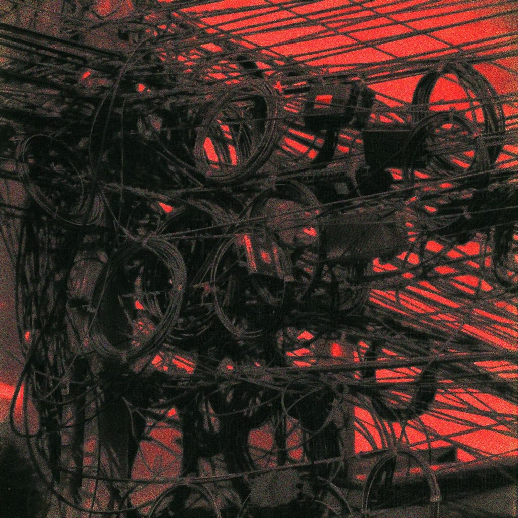 JOJI RETURNS WITH “PIXELATED KISSES” via 360 MAGAZINE.