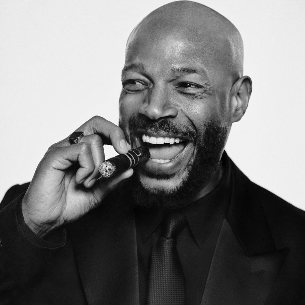 Marlon Wayans at the Red Phone Booth Atlanta via 360 MAGAZINE.