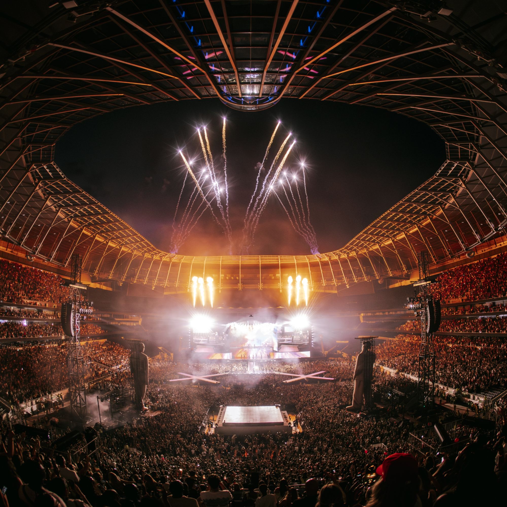 RECENTLY WRAPPED SOLD-OUT BREEZY BOWL XX WORLD TOUR  HIS FIRST-EVER STADIUM TOUR GROSSED $3OOM, PLAYING TO 2M FANS (photo by TRAVIS COLBERT) via 360 MAGAZINE.