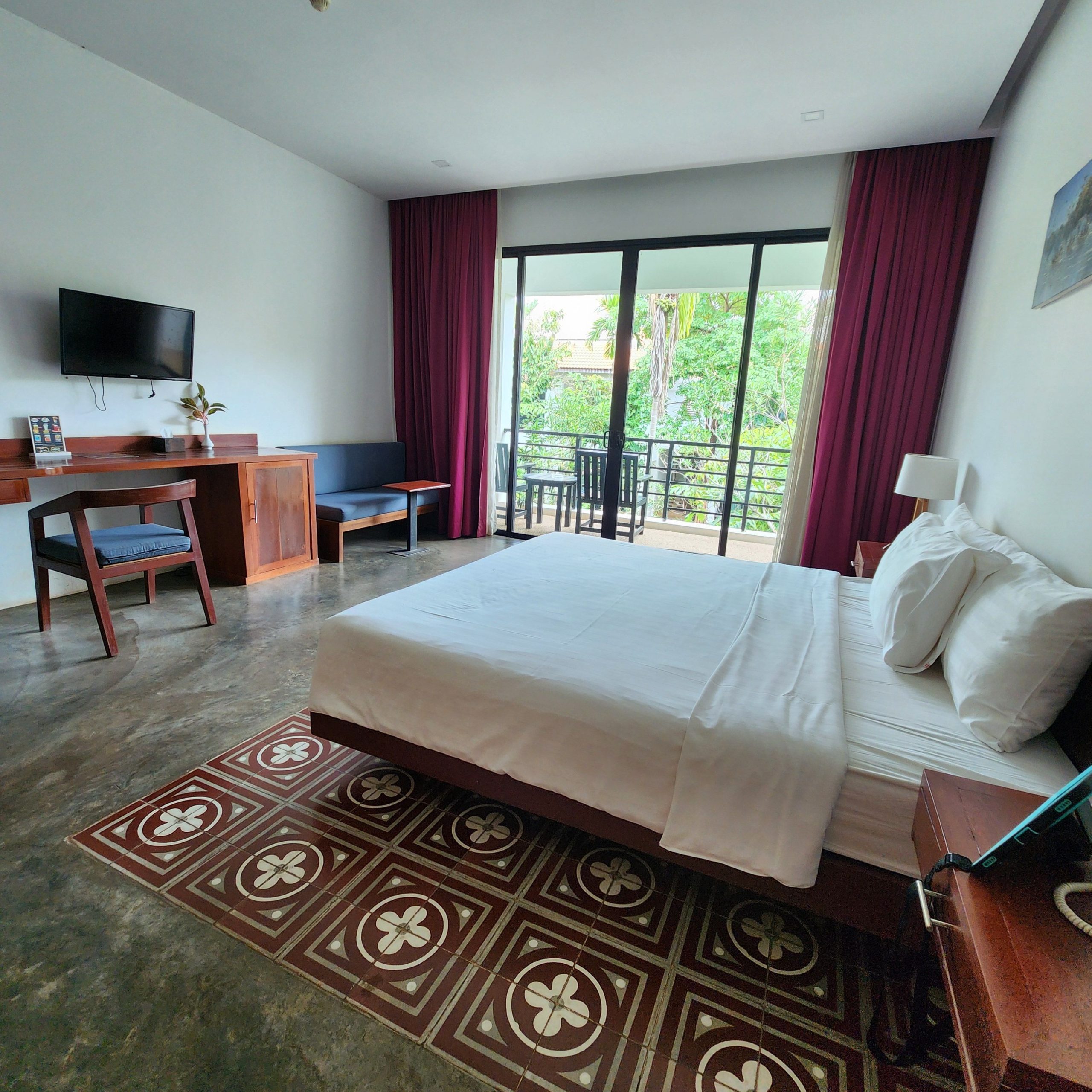 Tanei Angkor Resort, Angkor Wat, Phare Circus, Apsara Dinner Theater, VET airbus, Pub Street in Siem Reap Cambodia via Vaughn Lowery and 360 MAGAZINE.