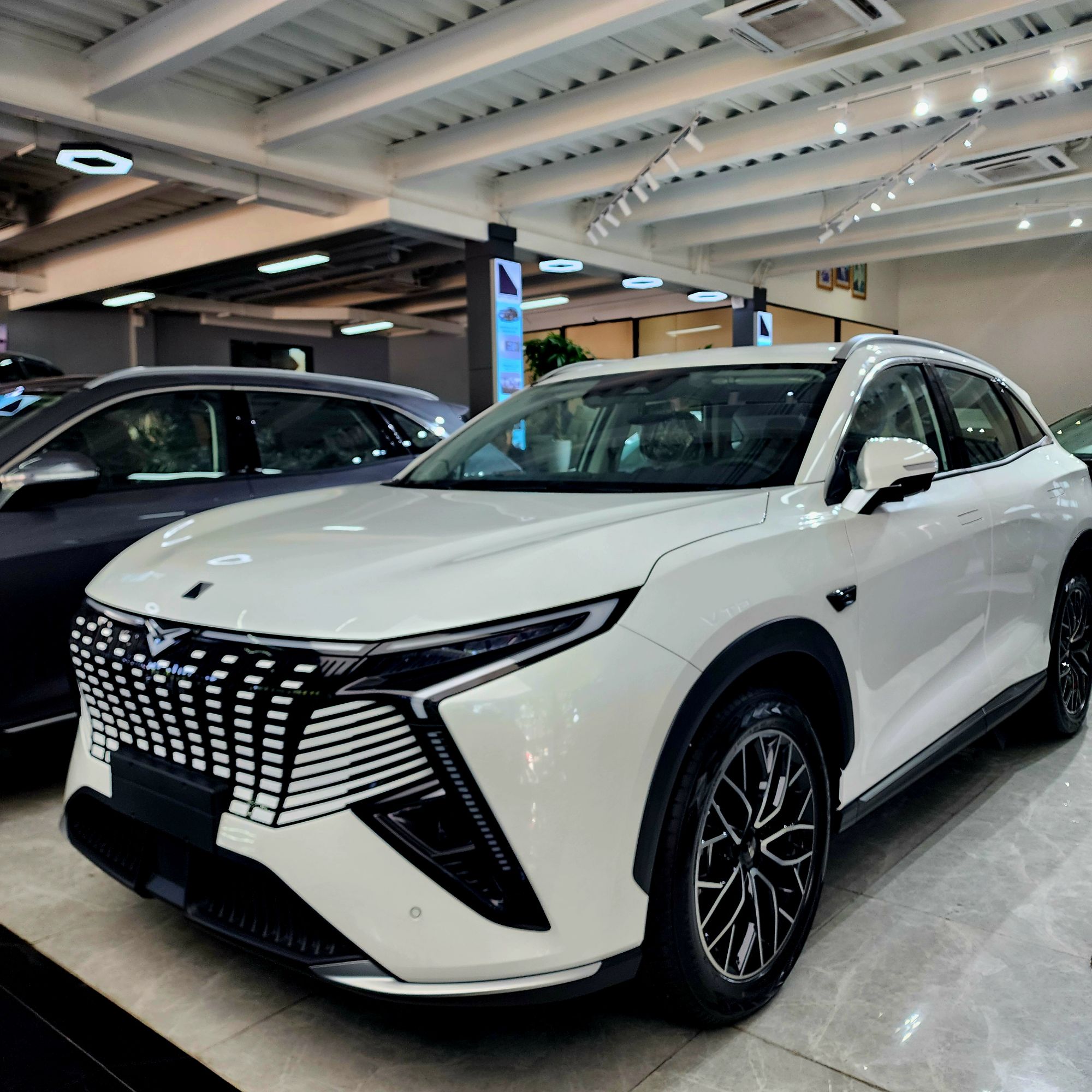 GTV MOTOR CAMBODIA via Vaughn Lowery and 360 MAGAZINE.