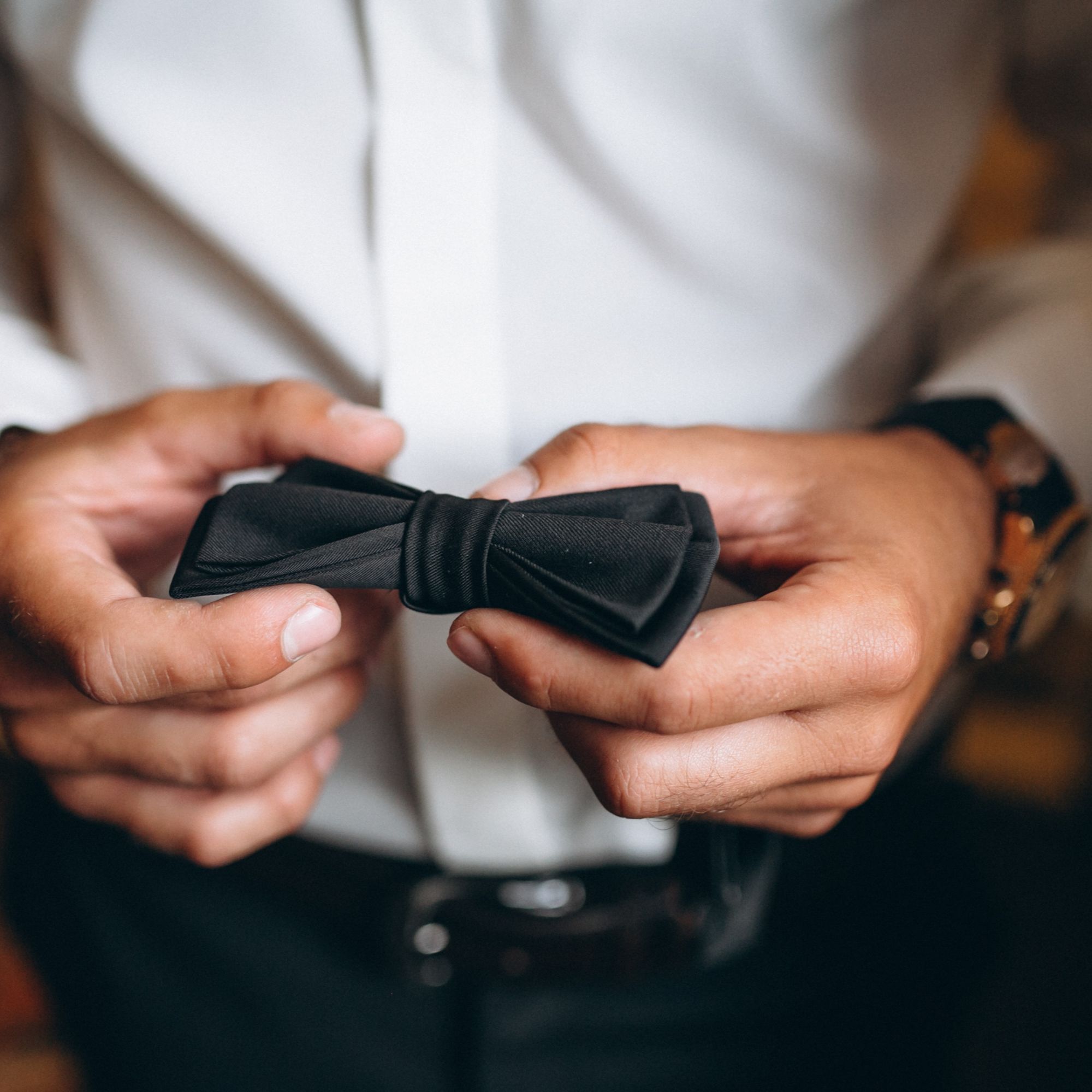 The Modern Gentleman’s Guide: Elevating Your Look with the Perfect Suit via 360 MAGAZINE.