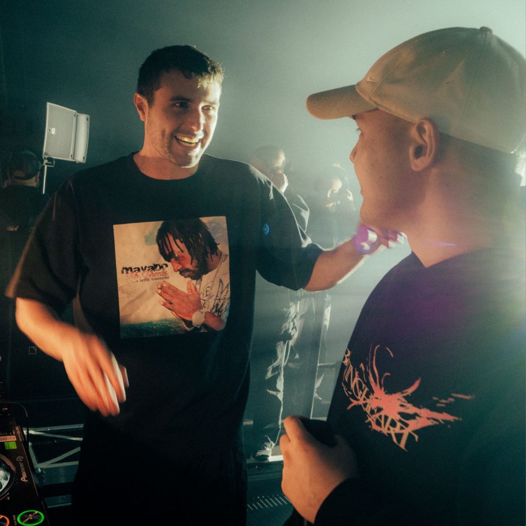 Fred again.. and Apple Music Share Full-Length Live Film From the USB Tour via 360 MAGAZINE.