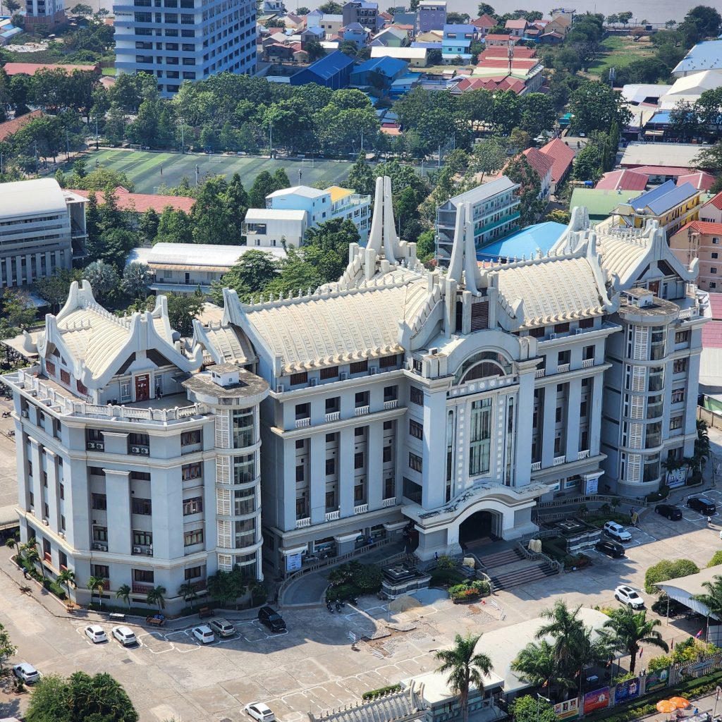 Norton University is the oldest private college in Cambodia via 360 MAGAZINE.