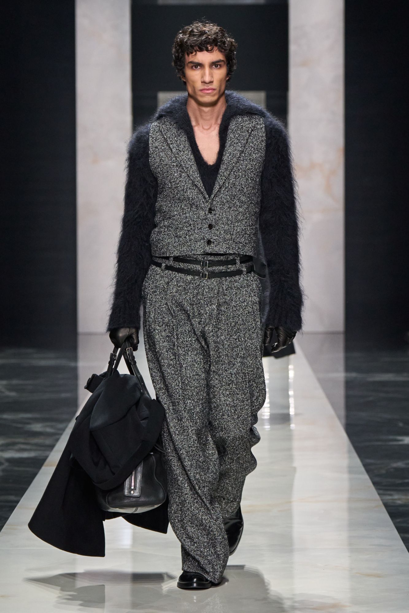 Dolce&Gabbana Portrait of a Man fashion runway show via 360 MAGAZINE. 