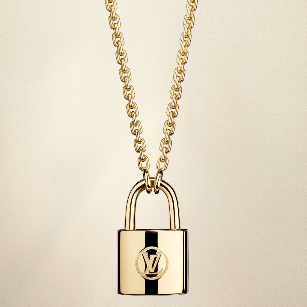 Louis Vuitton and UNICEF partnership pendant via 360 MAGAZINE.