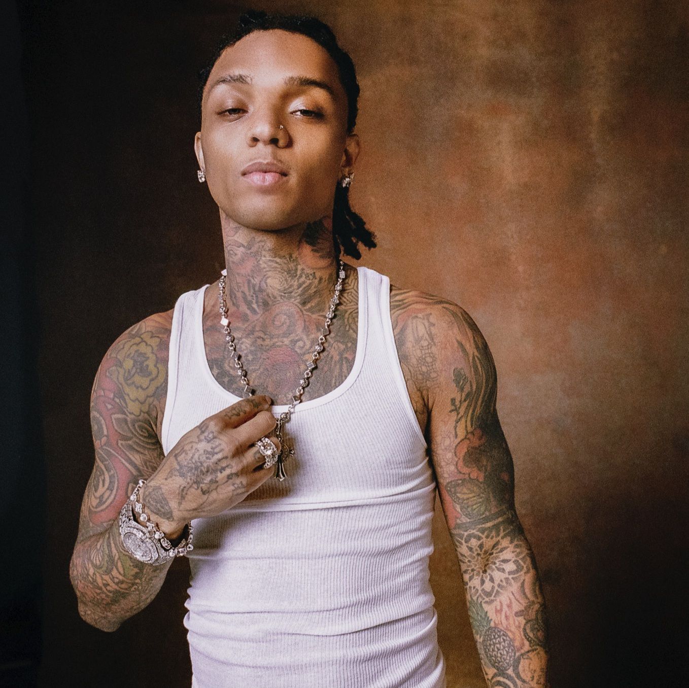 SWAE LEE RELEASES DEBUT SOLO ALBUM SAME DIFFERENCE via 360 MAGAZINE.