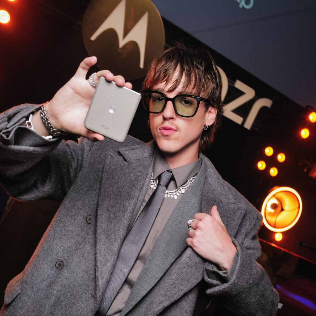 Motorola Razr studios with Paris Hilton, Isan Elba, Avan Jogia, Natalia Bryant, Carter Gregory, Baron Scho, and Catarina Tourinho via 360 MAGAZINE, photos by Mark Patrick of BFA.