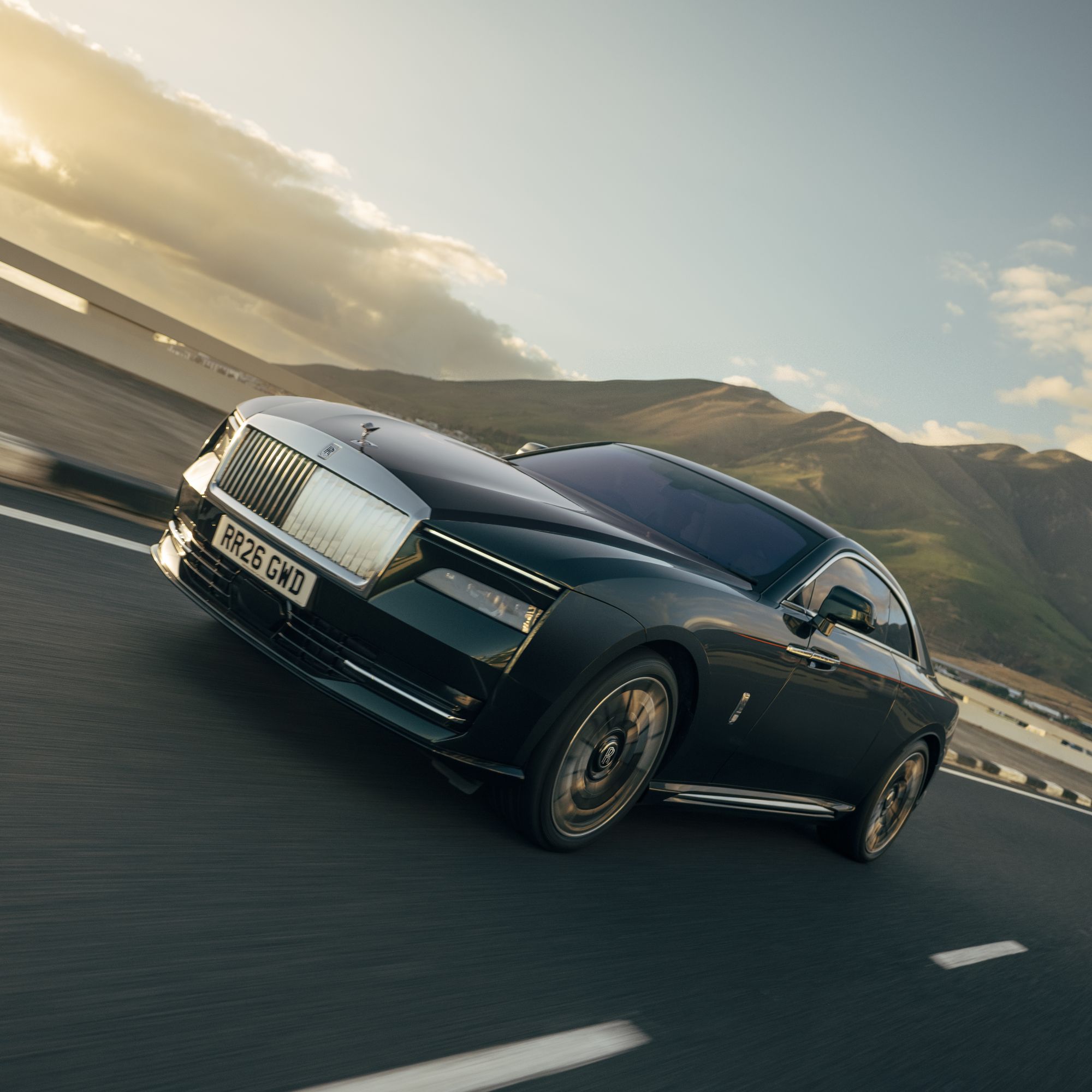 ROLLS-ROYCE PRESENTS SPECTRE SERIES II BLACK BADGE VIA 360 MAGAZINE.